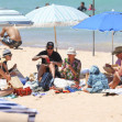 *PREMIUM-EXCLUSIVE* Nicole Kidman and family visit Sydney beach after mother’s passing