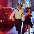 EXCLUSIVE: Anne Hathaway and Josh Hartnett are seen running and having fun on a untitled movie set in New York,
