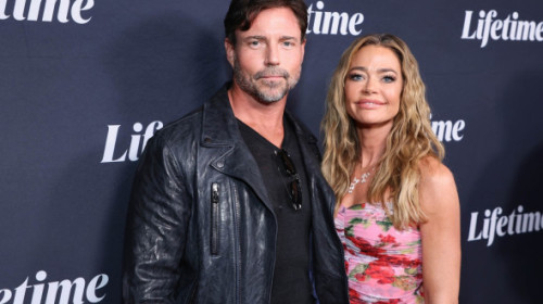 Denise Richards cere ordin de restricție împotriva fostului soț: „Am trăit cu teamă constantă. Mi-a fost frică pentru viața mea”