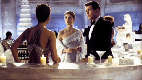 Cum arată azi fata Bond din "Die Another Day". A jucat cu Tom Cruise și Ben Affleck, are 46 de ani și doi copii cu nume deosebite