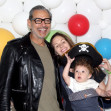 Jeff Goldblum, împreună cu soția sa Emilie Livingston și fiul lor, Charlie Ocean Goldblum/ Profimedia