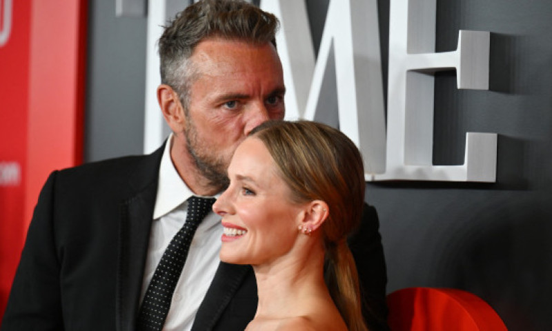 Kristen Bell își spionează soțul prin intermediul fiicelor. Ce a descoperit actrița despre Dax Shepard când a plecat de acasă