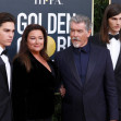 Pierce Brosnan, soția lui și fiii lor