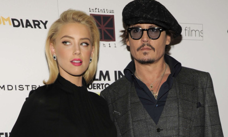 Johnny Depp, adevărul despre relația cu Amber Heard: „Am fost un fraier că m-am îndrăgostit”. Actorul se consideră o „victimă”