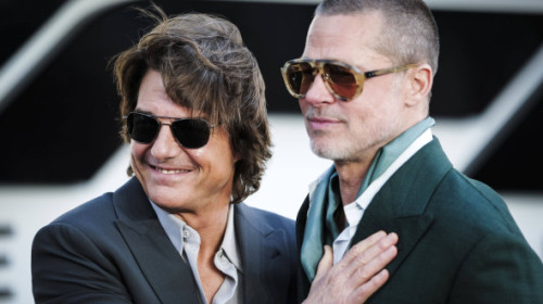 Prietenia lor pare indestructibilă. Tom Cruise, apariție surpriză pe covorul roșu, la premiera „F1”, pentru a-l susține pe Brad Pitt