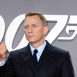 DANIEL CRAIG