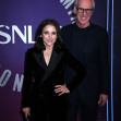 Julia Louis-Dreyfus și Brad Hall