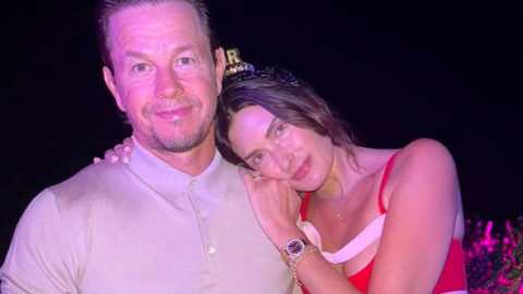 Frumoasa soție a lui Mark Wahlberg a împlinit 47 de ani. Actorul și Rhea au patru copii împreună: "Familia mea frumoasă"