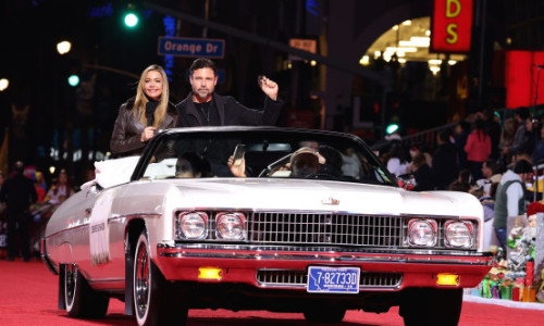 Fostul soț al lui Denise Richards cheltuie o sumă imensă în fiecare lună, deși nu are niciun venit. A început războiul divorțului