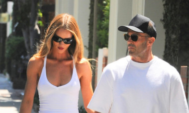 Jason Statham, superba Rosie și copiii lor, vacanță pe iaht, în Italia. Vin Diesel a comentat la fotografiile de milioane de like-uri
