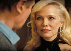 "Doctorul mi-a spus că probabil mai am în jur de 10 ani de trăit". Diagnosticul pe care Pamela Anderson l-a dus cu greu