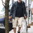 Robert De Niro gets unnoticed during a walk while running errands in New York