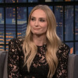 Sophie Turner, a raconté que le fait d'avoir à embrasser son coéquipier Kit Harrington dans un nouveau film les avait tous deux dégoûtés
