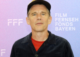 Ethan Hawke, sincer despre despărțirea de Uma Thurman: „Este aproape jenant chiar și când spun lucruri pozitive”