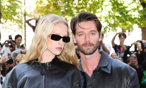 Patrick Schwarzenegger s-a căsătorit. Nuntă de vis, pe malul lacului. Arnold, Maria Shriver și actori de la Hollywood, alături de miri