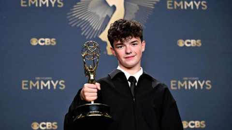Owen Cooper, puștiul-fenomen din „Adolescence”, cel mai tânăr câștigător al unui premiu Emmy: „Nu mă așteptam să ajung aici!”