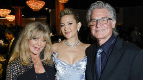 Goldie Hawn și Kurt Russell au plâns la vizionarea celui mai nou film al lui Kate Hudson. Tatăl ei vitreg, cel mai emoționat
