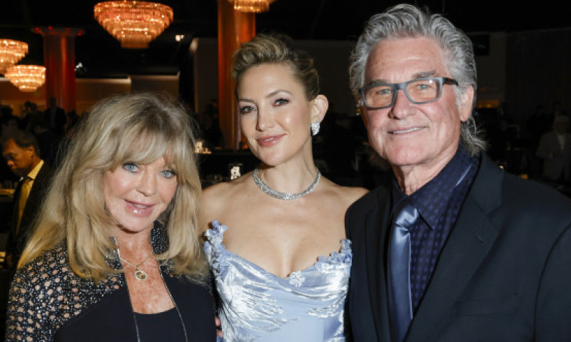 Goldie Hawn și Kurt Russell au plâns la vizionarea celui mai nou film al lui Kate Hudson. Tatăl ei vitreg, cel mai emoționat