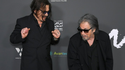 Prietenia lor se întinde pe decenii. Johnny Depp și Al Pacino au făcut atmosferă pe covorul roșu la premiera „Modi”