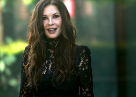 Imaginea dragostei. Romanticii Catherine Zeta Jones și Michael Douglas fac furori pe Instagram: „Adorabili”