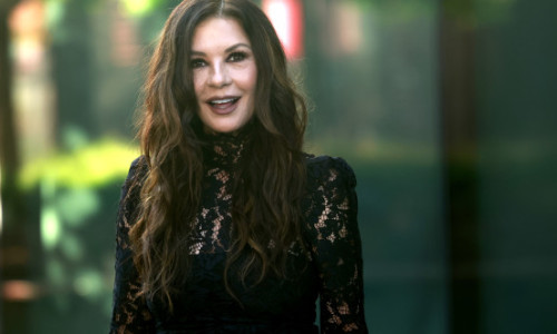 Imaginea dragostei. Romanticii Catherine Zeta Jones și Michael Douglas fac furori pe Instagram: „Adorabili”