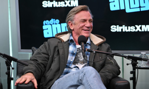 Daniel Craig într-o comedie romantică? În ce condiții ar juca un astfel de rol. Regizorul Rian Johnson: „O, da. Te rog”