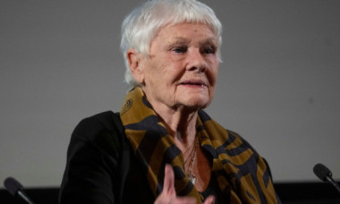 Judi Dench mărturisește că "nu mai recunoaște pe nimeni" din cauza problemelor de vedere: "Nu pot vedea la televizor, nu pot citi"