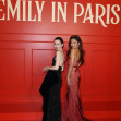 Lily Collins și Ashley Park la premiera sezonului 5 din „Emily in Paris”/Profimedia