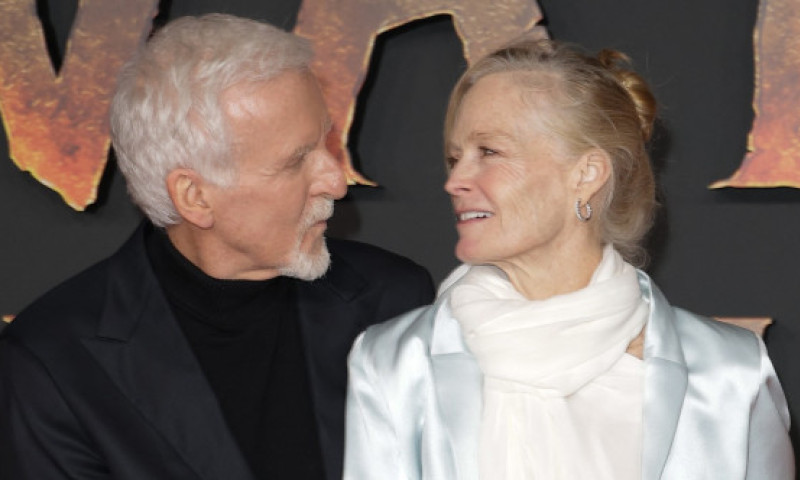 A cincea soție a lui James Cameron, detalii despre viața lor în Noua Zeelandă: "Suntem noi doi prin casă, în șosete, citind cu pasiune"
