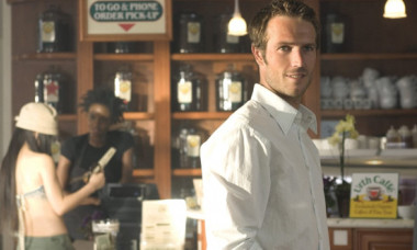 A fost idolul femeilor în anii 2000, dar acum e de nerecunoscut. Cum arată actorul din "Alias" cu care s-a iubit Jennifer Garner