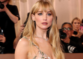 Jennifer Lawrence susține că a pierdut un rol într-un celebru film regizat de Tarantino, pe motiv că nu era „suficient de frumoasă”