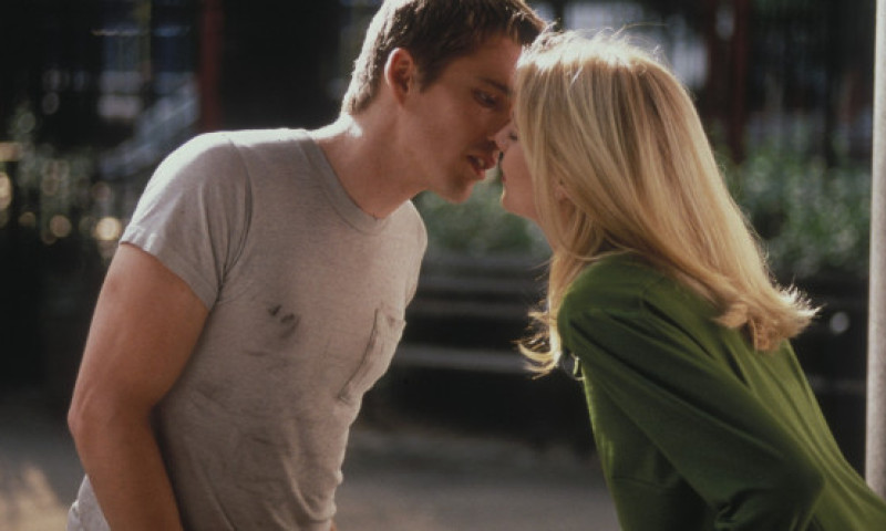 De ce a refuzat Gwyneth Paltrow o scenă intimă cu Ethan Hawke, acum aproape 30 de ani: "Doamne, tatăl meu o să facă un atac de cord"