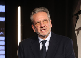 Fiul lui Audrey Hepburn susține că filmul cu Lily Collins nu i-ar fi plăcut celebrei sale mame: „Sper să rămână fidel istoriei”