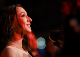 Cine este și ce se știe despre nepoata lui Charlie Chaplin. Tânăra de 39 de ani a jucat în „Game of Thrones” și „Avatar”