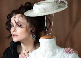 O actriță celebră o înlocuieşte pe Helena Bonham Carter în sezonul 4 din „The White Lotus”. Motivul invocat de producători