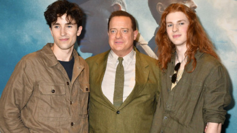 Sunt cei mai mari fani ai lui, iar el îi adoră. Brendan Fraser, emoționat lângă băieții săi la premiera „Pressure”