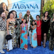 Dwayne Johnson, alături de întreaga familie la premiera „Moana”/ Profimedia