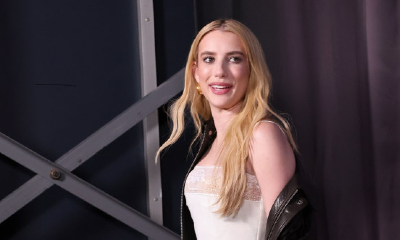 Emma Roberts s-a căsătorit în Idaho. Mătușa Julia Roberts a fost prezentă la nuntă. Cum a arătat rochia miresei