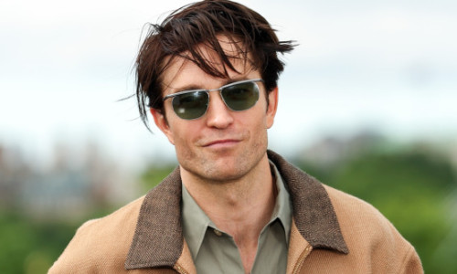 Robert Pattinson, despre provocările fizice din The Batman II: „Îmi simt vârsta la scenele de luptă. E mult mai greu decât înainte”