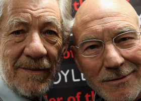 Ian McKellen, devastat de moartea lui Patrick Stewart: "Un om pe care te puteai baza, pe care îl admirai și, în cazul meu, îl iubeai"