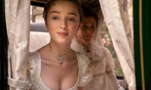 Daphne din „Bridgerton”, nuntă de vis în Provence. Phoebe Dynevor s-a căsătorit cu un producător de film