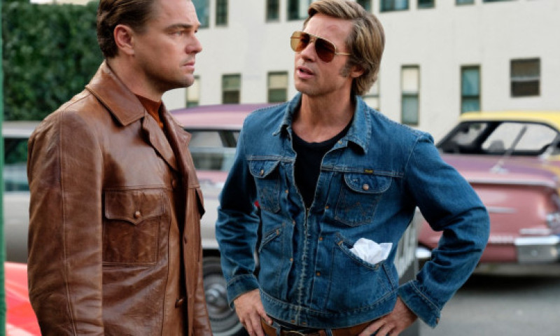 Reacția lui Brad Pitt când i-a văzut pe părinții lui Leonardo DiCaprio pe platourile de la „OUATIH. „A fost incredibil, nu voi uita”