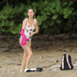 PREMIUM EXCLUSIVE: Captain Marvel star Brie Larson looks stunning in a butterfly one piece as she relaxes at the beach with Elijah Allan-Blitz while on vacation in Hawaii
