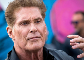 David Hasselhoff, adevărul despre problemele de sănătate cu care se confruntă. Actorul a fost văzut recent într-un scaun cu rotile