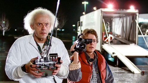 Michael J. Fox, amintiri din "Back to the Future". Cum a ajuns să joace în film, deși lucra zi și noapte la o altă producție