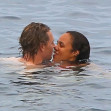 Tom Hiddleston și Zawe Aston