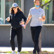 Jennifer Garner, surprinsă în timp ce se plimba cu John Miller pe străzile din Manhattan
