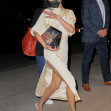 Dakota Johnson, într-o rochie crem, Gucci, în New York, septembrie 2021. Profimedia