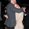 Jennifer Lopez și Ben Affleck, surprinși în ipostaze tandre după o întâlnire romantică