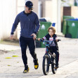 Fostul soț al actriței Naya Rivera, la plimbare cu fiul lui